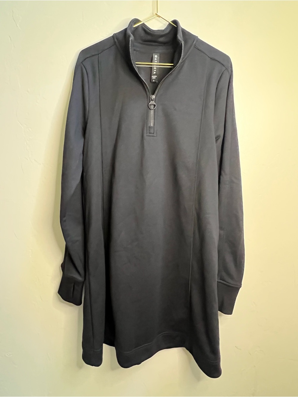 Athleta Black Zip-Front Pullover‎ dress small